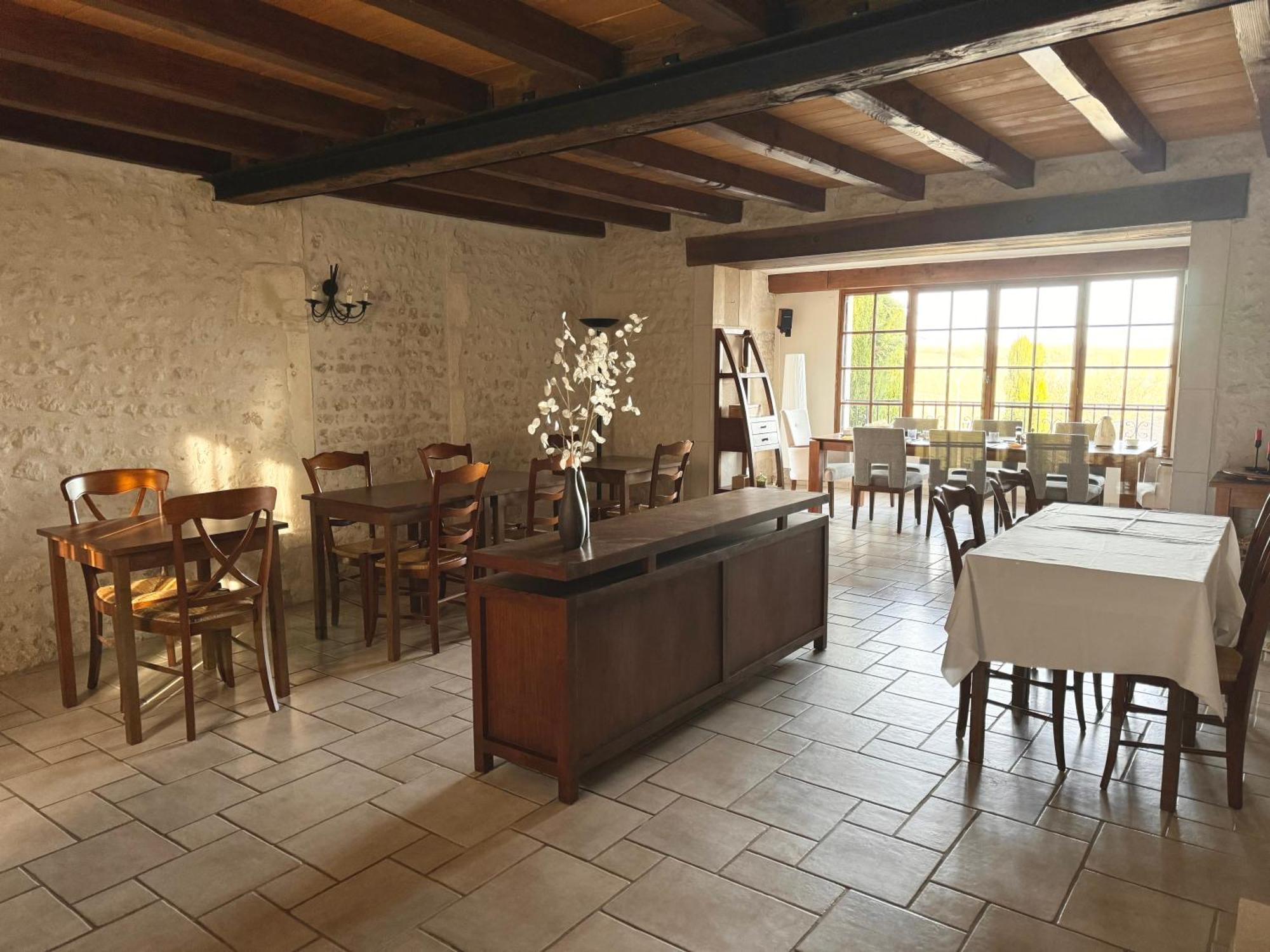 Le Relais De Saint-Preuil, The Originals Relais Vignes Du Cognac Hotel Exterior photo